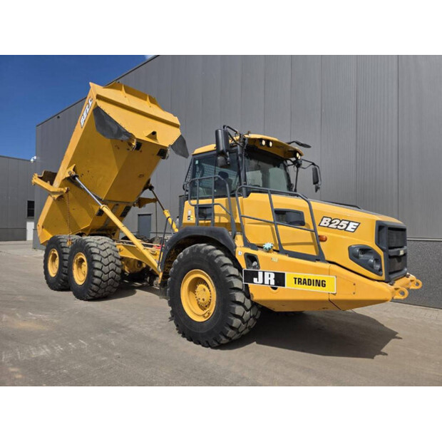 2017 BELL B25E-48563706