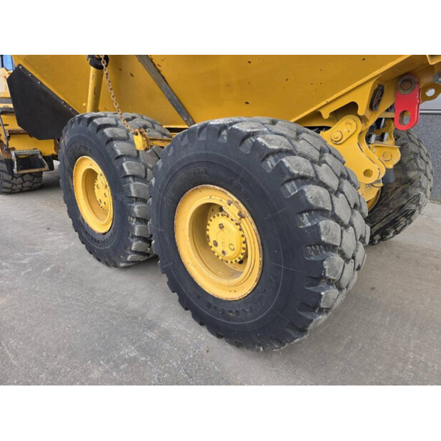 2017 BELL B25E-48563725