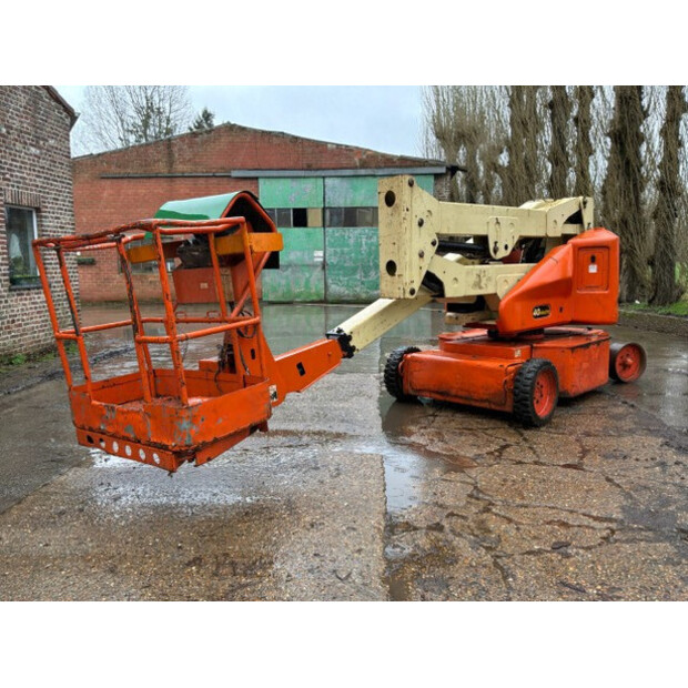 2000 JLG N40 E-48563848