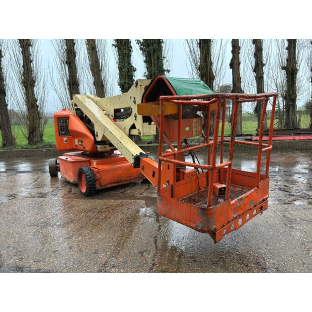 2000 JLG N40 E-48563852