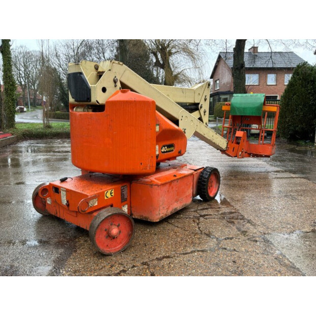 2000 JLG N40 E-48563856