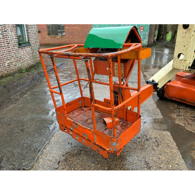 2000 JLG N40 E-48563860
