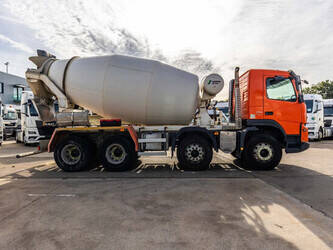 2013-volvo-fmx-370-1474684-48563890