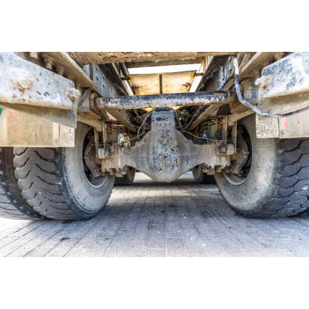 2013 Volvo FMX 370-48563897