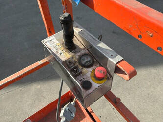 2014-skyjack-sj-iii-4632-48563947