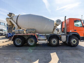 2013-volvo-fmx-370-1474688-48563972