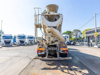 2013-volvo-fmx-370-1474688-48563974