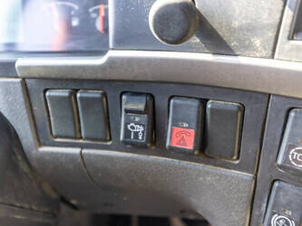 2013-volvo-fmx-370-1474688-48563983