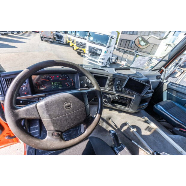 2013 Volvo FMX 370-48563986