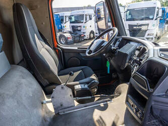 2013-volvo-fmx-370-1474688-48563988