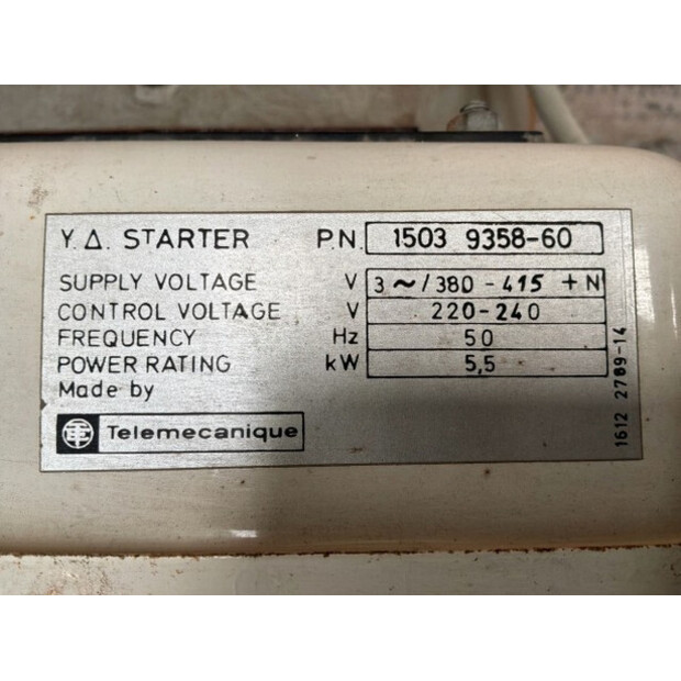 1988 أطلس كوبكو LT8 UV-48564338