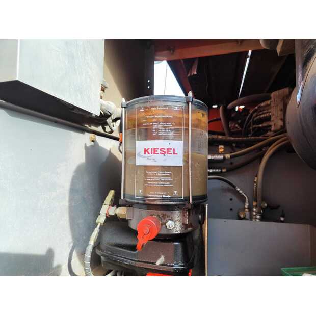 2011 Hitachi ZX350LCN-3-48571821
