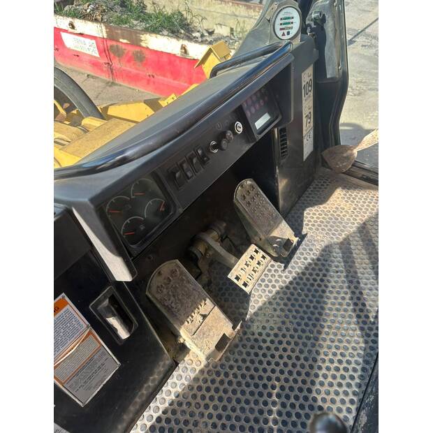 2000 كاتربيلر 953-48571880