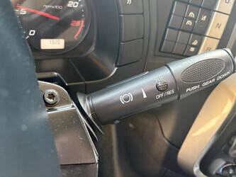 2016-iveco-stralis-1474773-48581173