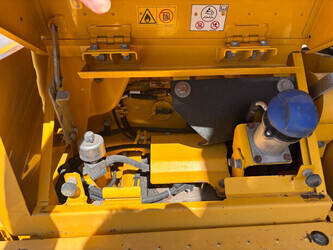 2018-komatsu-pc-210-lci-11-1469974-48581708