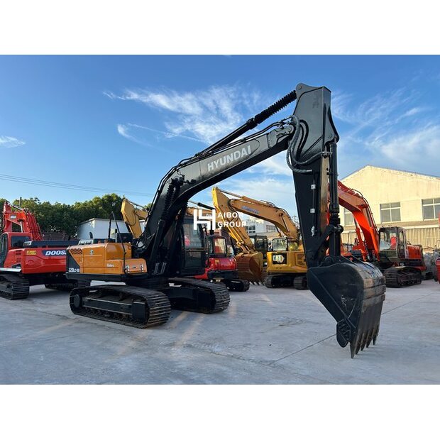 2024 Hyundai 220LC-9S-48581796