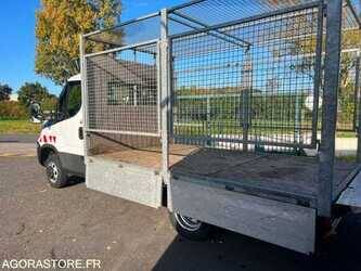 2018-iveco-35c14g-1474795-48582619