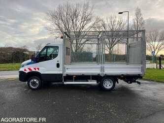2018-iveco-35c14g-1474795-48582626