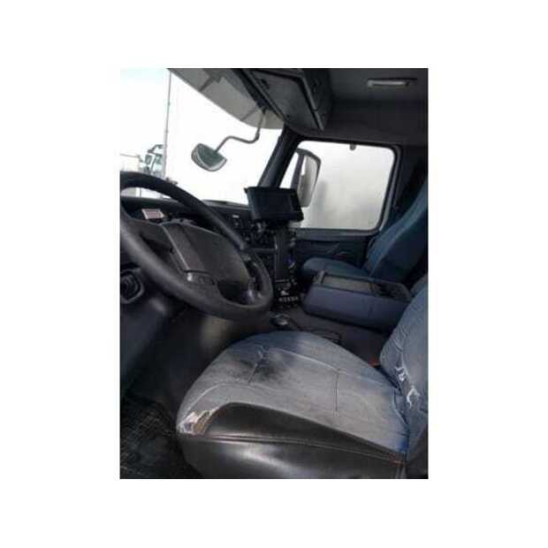 2010 Volvo FM-48582746