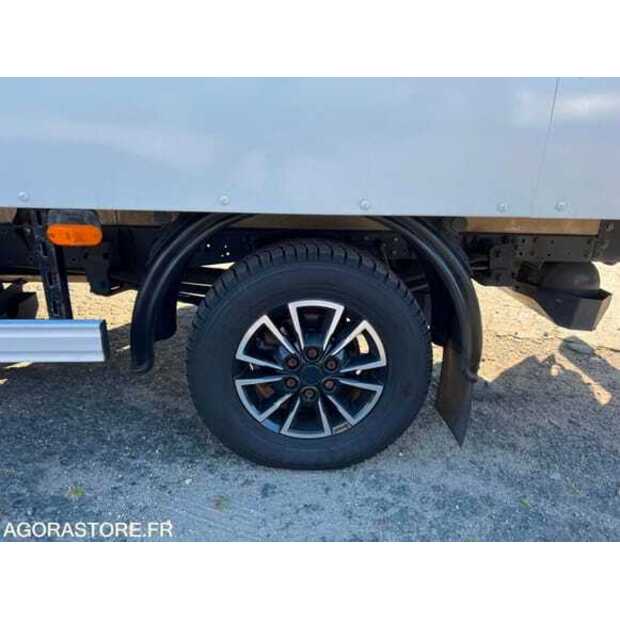 2019 Iveco 35S14N-48582849