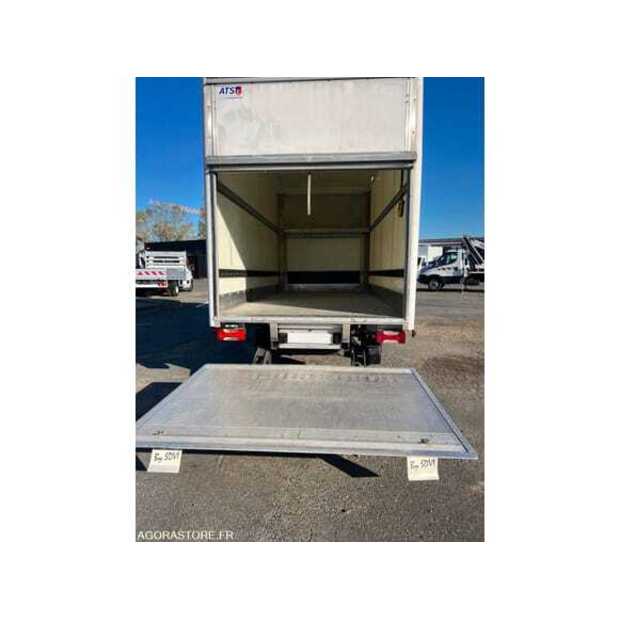 2019 Iveco 35S14N-48582854