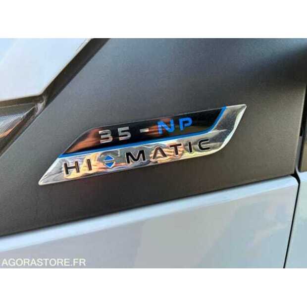 2019 Iveco 35S14N-48582858