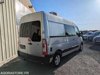 2017-renault-master-1474813-48582992