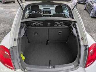 2015-volkswagen-new-beetle-1474814-48583006