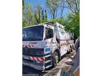 2004-mercedes-benz-2533-1473155-48583016