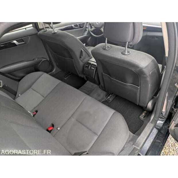 2012 Mercedes-Benz C-CLASS-48583131