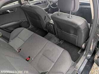 2012-mercedes-benz-c-class-48583131