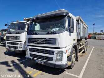 Image de CAMIONS ET TRANSPORT 2008 Volvo FM