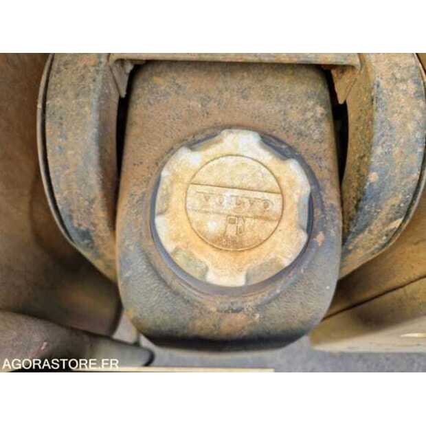2008 Volvo FM-48583196