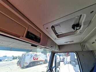 2008-volvo-fm-1474834-48583234