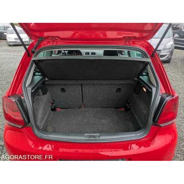 Volkswagen POLO-48583327