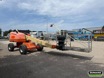 2016-jlg-400s-48587165
