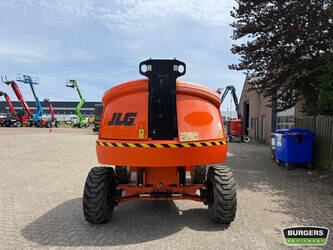 2016-jlg-400s-48587169