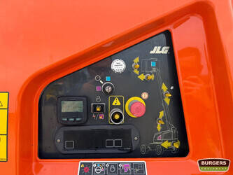 2016-jlg-400s-48587173