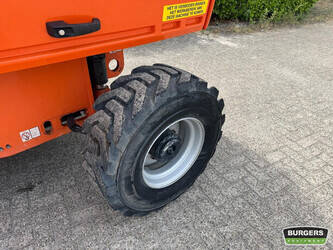 2016-jlg-400s-48587191