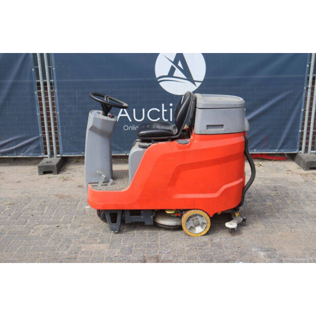 Hako Scrubmaster B75-R-48588102