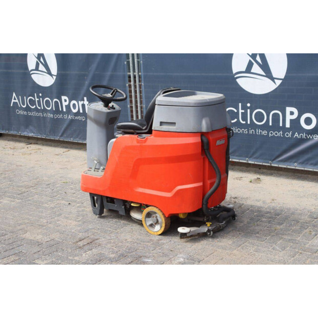 Hako Scrubmaster B75-R-48588104