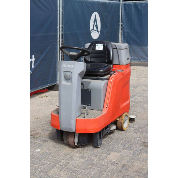 Hako Scrubmaster B75-R-48588116