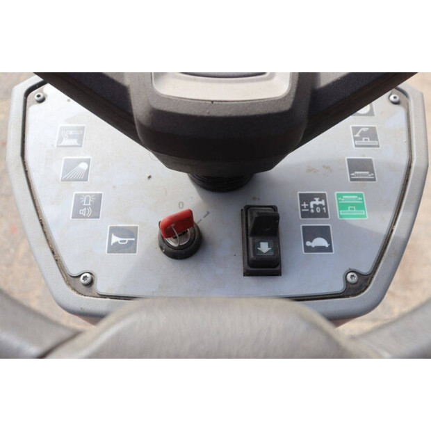 Hako Scrubmaster B75-R-48588138