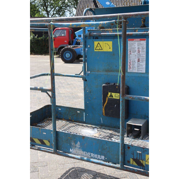 2006 Genie Z-45/25-48588199