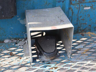 2006-genie-z-45-25-1474984-48588200