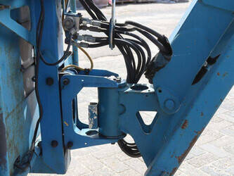 2006-genie-z-45-25-1474984-48588202