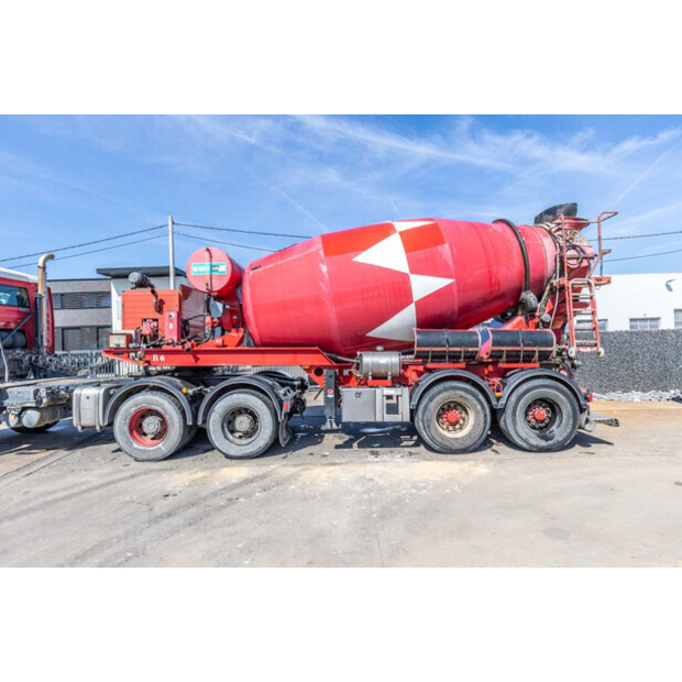 2016 آيمر OTHERS-48590237