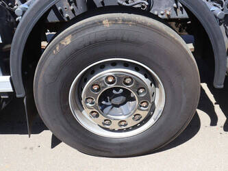 2011-volvo-fmx500-1472852-48590360