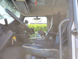 2011-volvo-fmx500-1472852-48590371