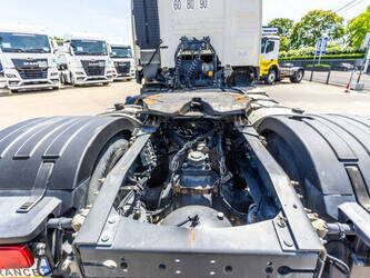 2016-volvo-fmx-460-1474430-48590386